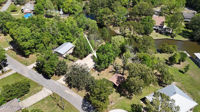 2512 Bahama Drive, Gautier, MS 39553