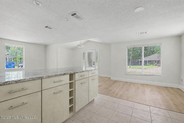 2512 Bahama Drive, Gautier, MS 39553