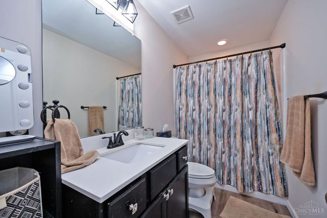 6941 Rosemary Lane, Cincinnati, OH 45236
