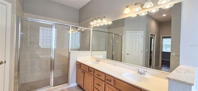 20426 WALNUT GROVE LANE, Tampa, FL 33647