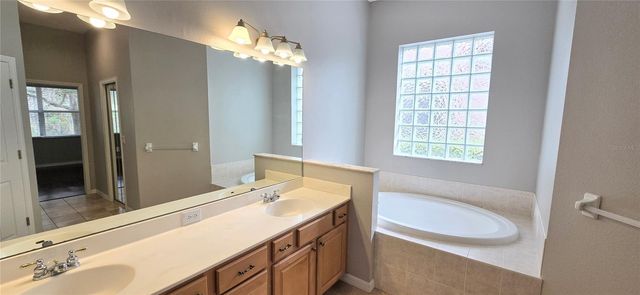 20426 WALNUT GROVE LANE, Tampa, FL 33647