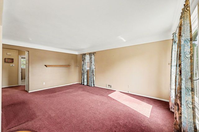 32011 Saint Margaret, Saint Clair Shores City, MI 48082