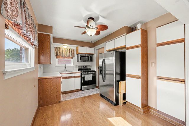 32011 Saint Margaret, Saint Clair Shores City, MI 48082