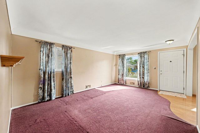 32011 Saint Margaret, Saint Clair Shores City, MI 48082
