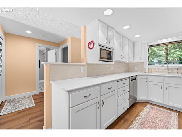 13813 Nw 10TH Ct B, Vancouver, WA 98685