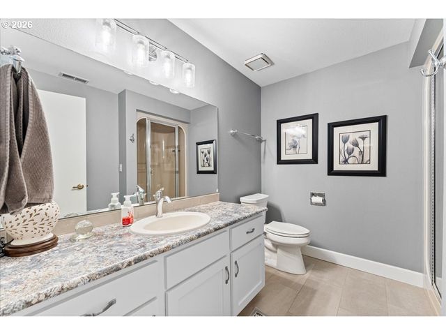 13813 Nw 10TH Ct B, Vancouver, WA 98685