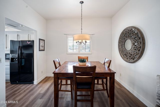 37222 N TOM DARLINGTON Drive 18, Carefree, AZ 85377