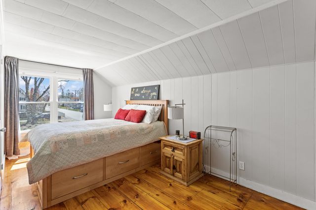 71 Franklin Street, Derry, NH 03038