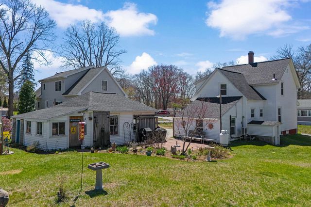 71 Franklin Street, Derry, NH 03038