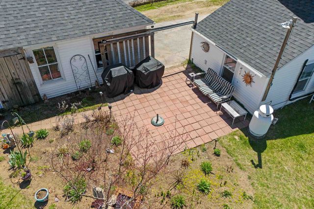 71 Franklin Street, Derry, NH 03038