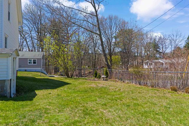 71 Franklin Street, Derry, NH 03038