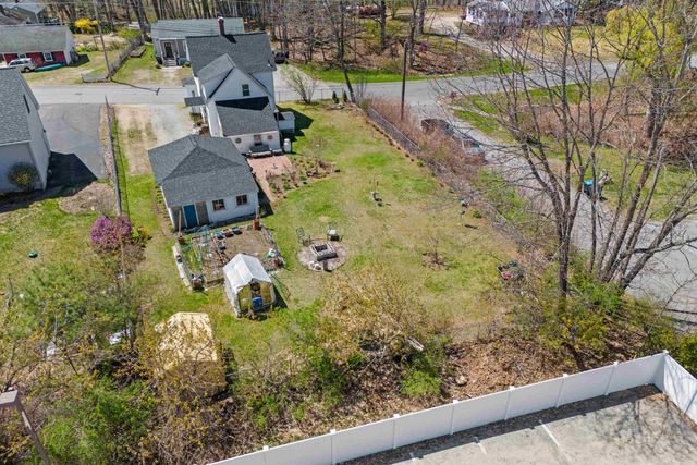 71 Franklin Street, Derry, NH 03038