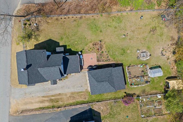 71 Franklin Street, Derry, NH 03038