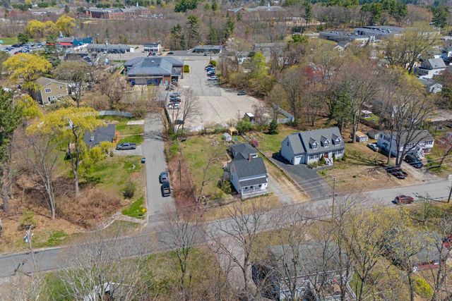 71 Franklin Street, Derry, NH 03038