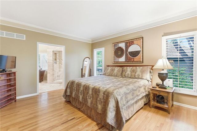 8414 Vista Circle, Parkville, MO 64152