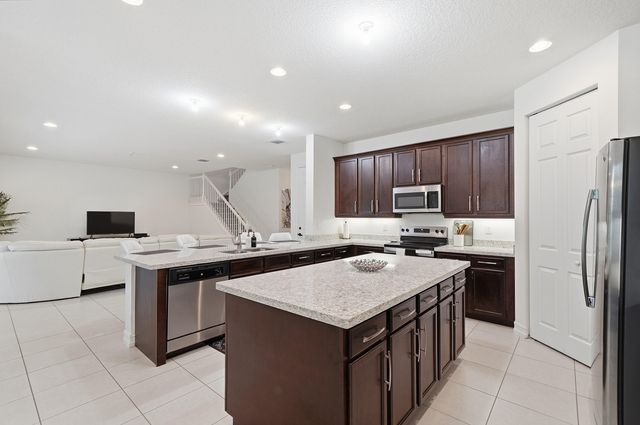 14085 Paverstone Terrace, Delray Beach, FL 33446