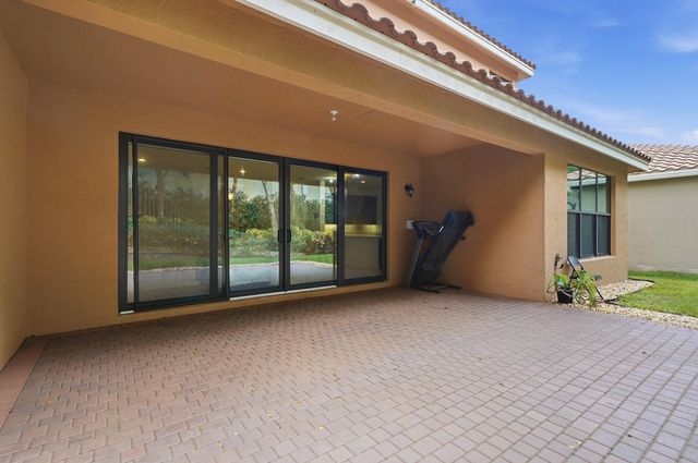 14085 Paverstone Terrace, Delray Beach, FL 33446