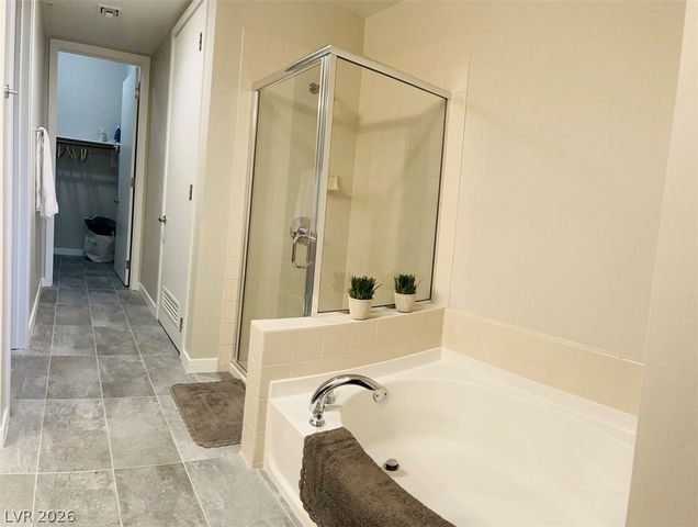 353 East Bonneville Avenue 606, Las Vegas, NV 89101