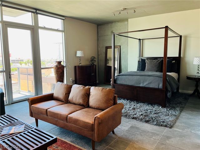353 East Bonneville Avenue 606, Las Vegas, NV 89101