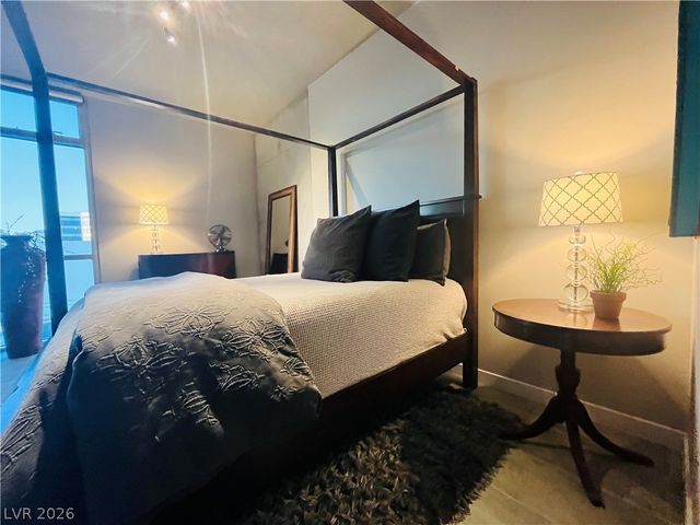 353 East Bonneville Avenue 606, Las Vegas, NV 89101