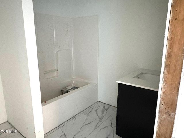 1724 Pendleton Street, Kingsport, TN 37660