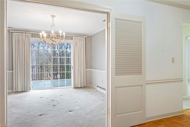 301 Queens Drive, Lexington, NC 27292