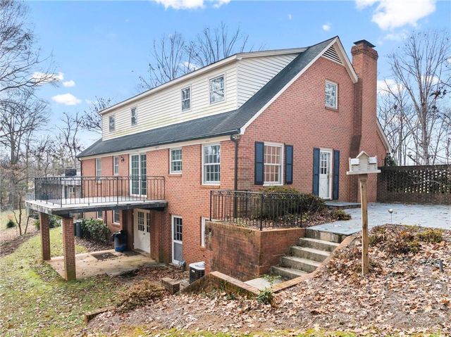 301 Queens Drive, Lexington, NC 27292
