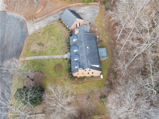 301 Queens Drive, Lexington, NC 27292