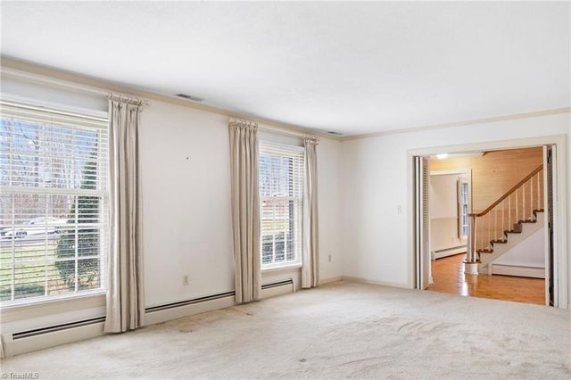 301 Queens Drive, Lexington, NC 27292