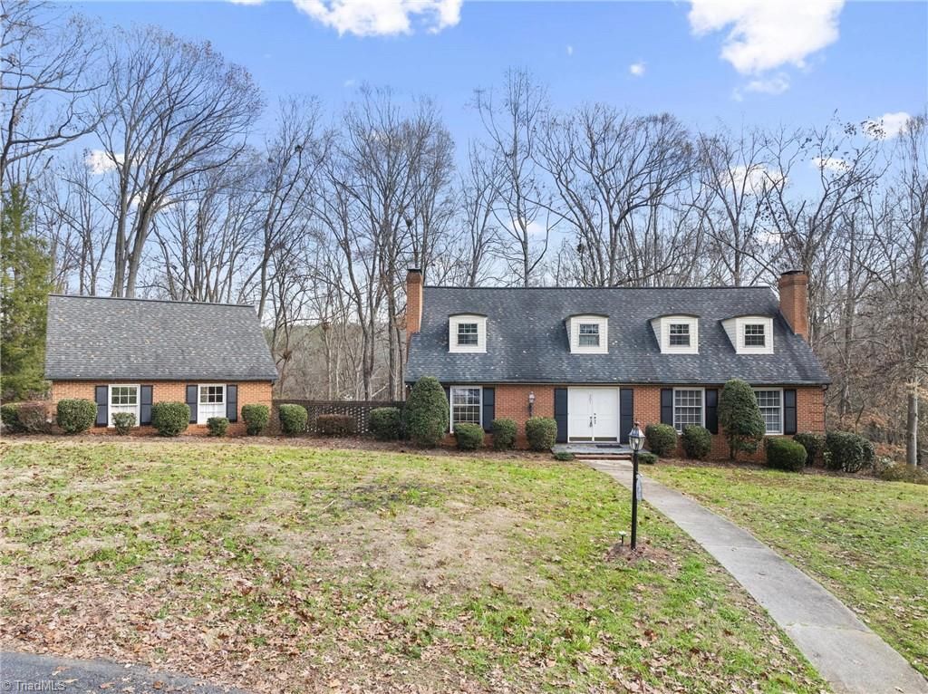 301 Queens Drive, Lexington, NC 27292