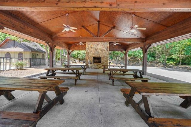 108 Somerset Lane, Cartersville, GA 30121