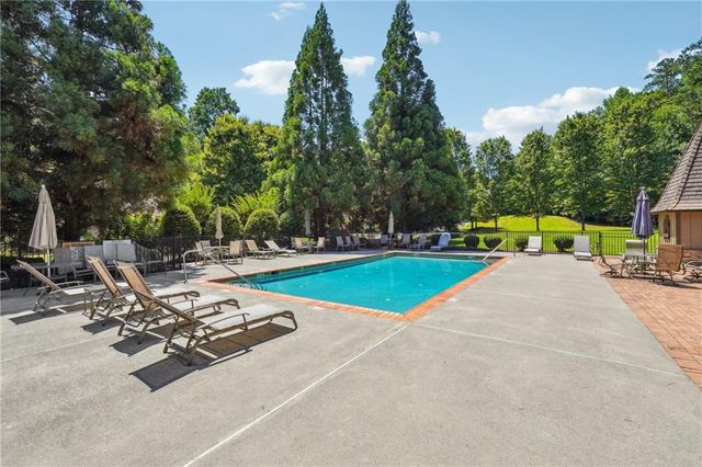 108 Somerset Lane, Cartersville, GA 30121