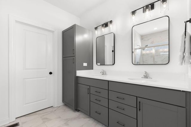706 Noble Trace, Delaware, OH 43015