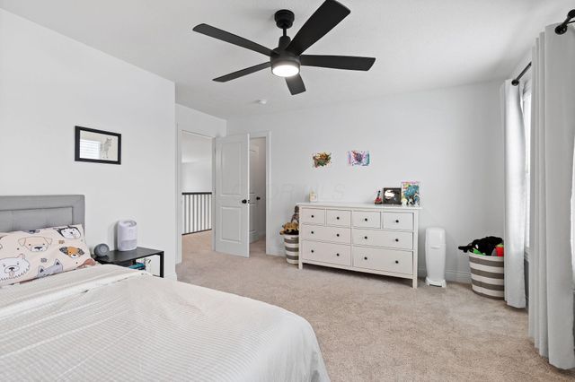 706 Noble Trace, Delaware, OH 43015
