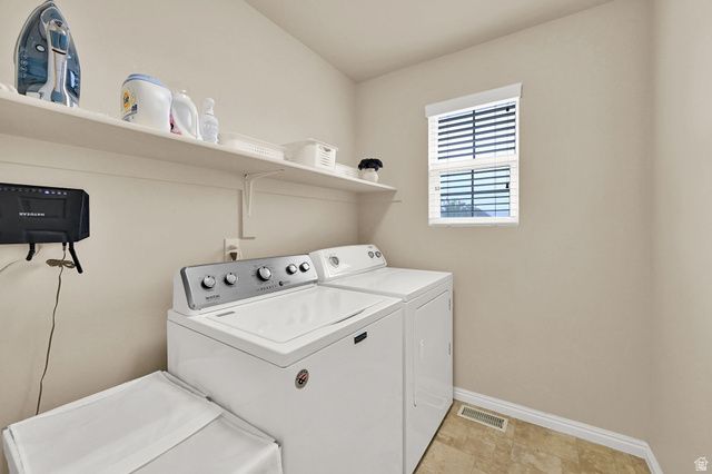 706 W 1045 N, Centerville, UT 84014