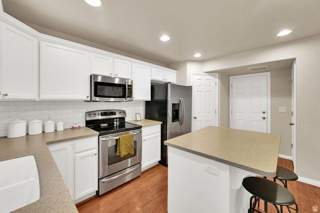 706 W 1045 N, Centerville, UT 84014