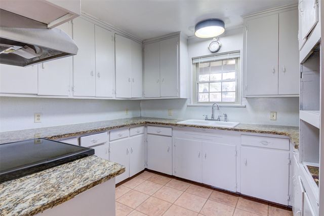 11811 Sleepy Hollow RD, Manchaca, TX 78652