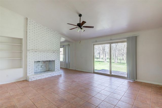 11811 Sleepy Hollow RD, Manchaca, TX 78652