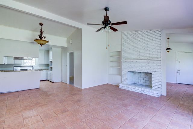 11811 Sleepy Hollow RD, Manchaca, TX 78652