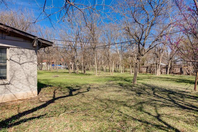 11811 Sleepy Hollow RD, Manchaca, TX 78652