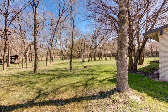 11811 Sleepy Hollow RD, Manchaca, TX 78652