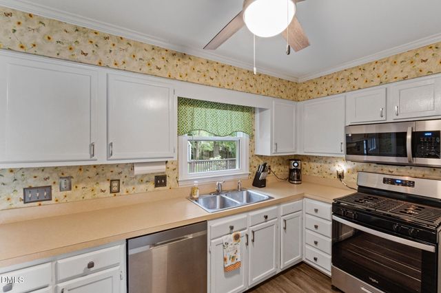 109 Burkwood Lane, Raleigh, NC 27609