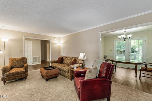 109 Burkwood Lane, Raleigh, NC 27609