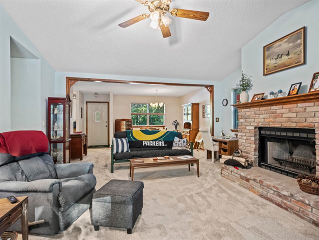 6 Lugar Lane, Hot Springs Village, AR 71909