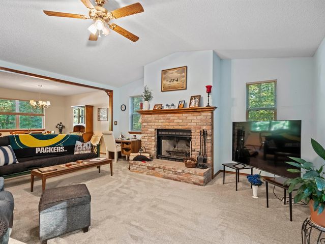 6 Lugar Lane, Hot Springs Village, AR 71909