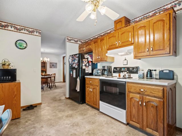 6 Lugar Lane, Hot Springs Village, AR 71909