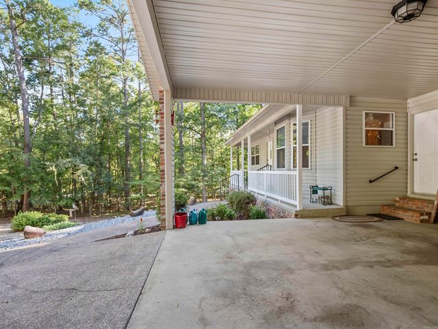 6 Lugar Lane, Hot Springs Village, AR 71909