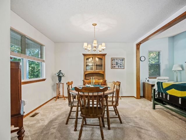 6 Lugar Lane, Hot Springs Village, AR 71909