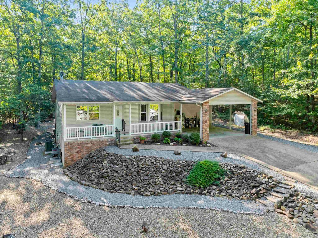 6 Lugar Lane, Hot Springs Village, AR 71909