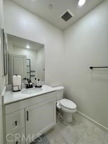 3650 E Pollock, Ontario, CA 91761